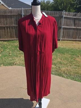 Old Navy Crimson Midi Shirt Dress